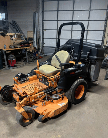 SOLD 2015 Scag Cheetah Other Equipment with 52 inches Tractor Zoom